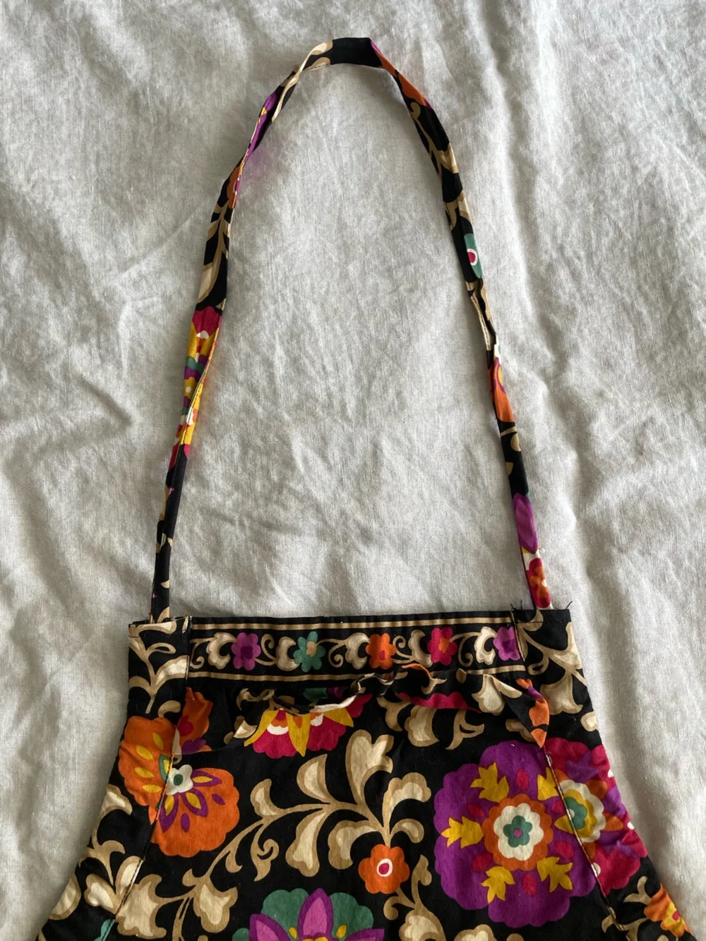 Vera Bradley Boho Floral Black Cotton Kitchen Bib Apron with Pockets Whimsical